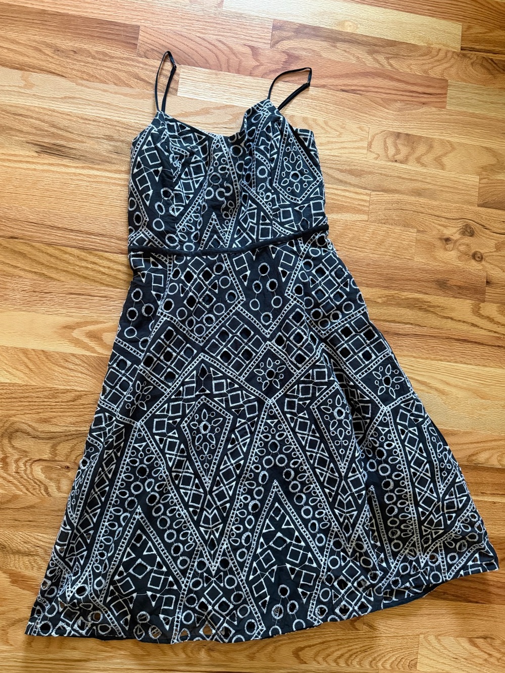 Banana Republic Black & White Geometric Midi Dress